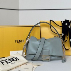 Repliche Borsa Fendi Mamma Baguette Media/Grande grigio tortora Imitazioni Outlet Italia