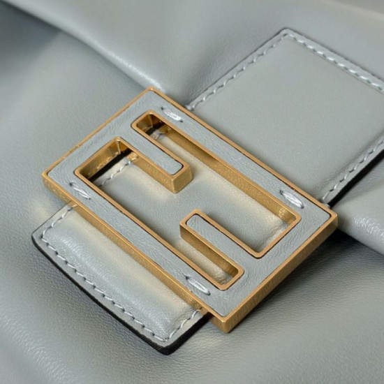 Repliche Borsa Fendi Mamma Baguette Media/Grande grigio tortora Imitazioni Outlet Italia