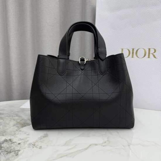 Repliche Borsa Dior Toujours Media/Grande pelle di vitello Macrocannage nera Imitazioni Outlet Italia