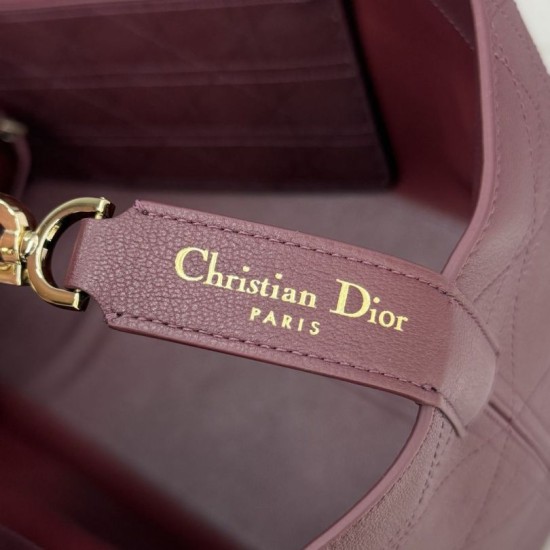 Repliche Borsa Dior Toujours Media/Grande pelle di vitello Macrocannage Borgogna Imitazioni Outlet Italia