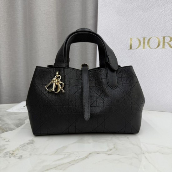 Repliche Borsa Dior Toujours piccola in pelle di vitello Macrocannage Nero Imitazioni Outlet Italia