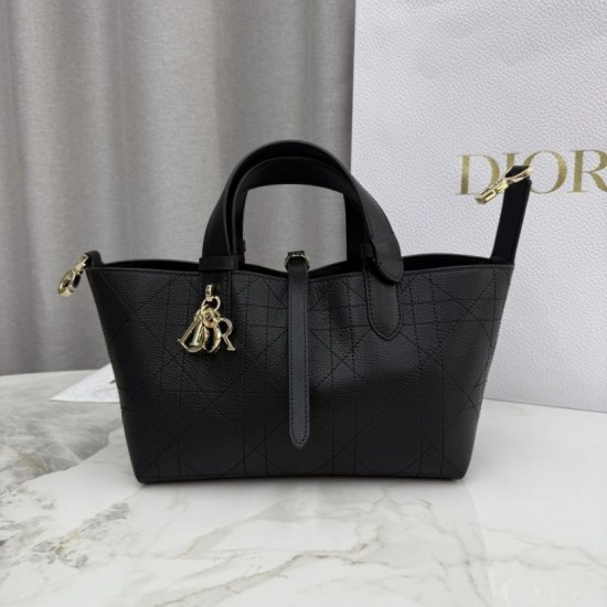 Repliche Borsa Dior Toujours piccola in pelle di vitello Macrocannage Nero Imitazioni Outlet Italia