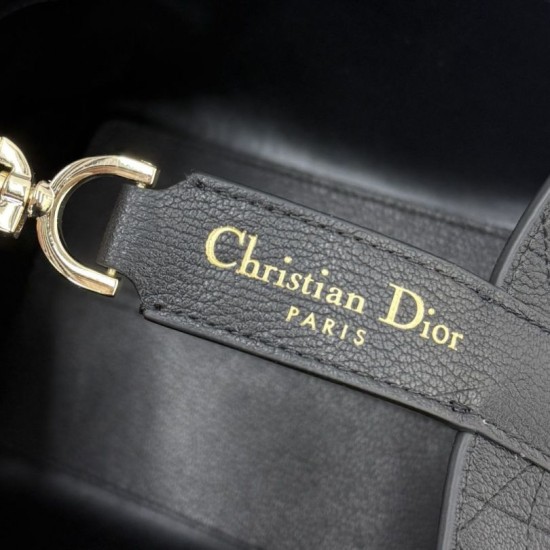 Repliche Borsa Dior Toujours piccola in pelle di vitello Macrocannage Nero Imitazioni Outlet Italia