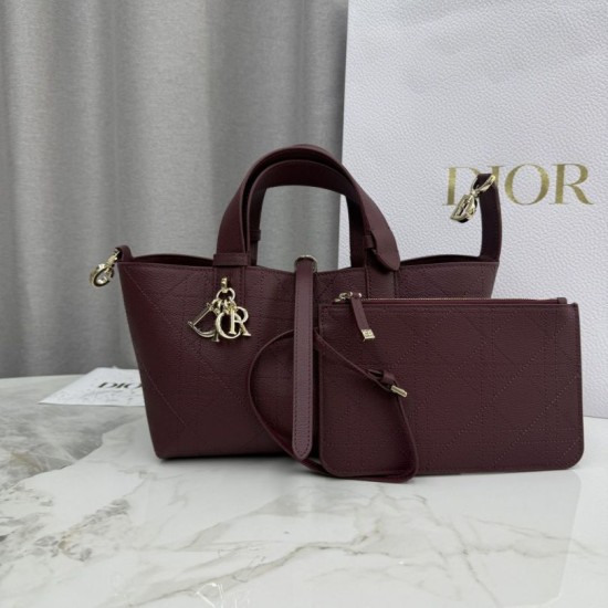 Repliche Borsa Dior Toujours piccola in pelle di vitello Macrocannage bordeaux Imitazioni Outlet Italia