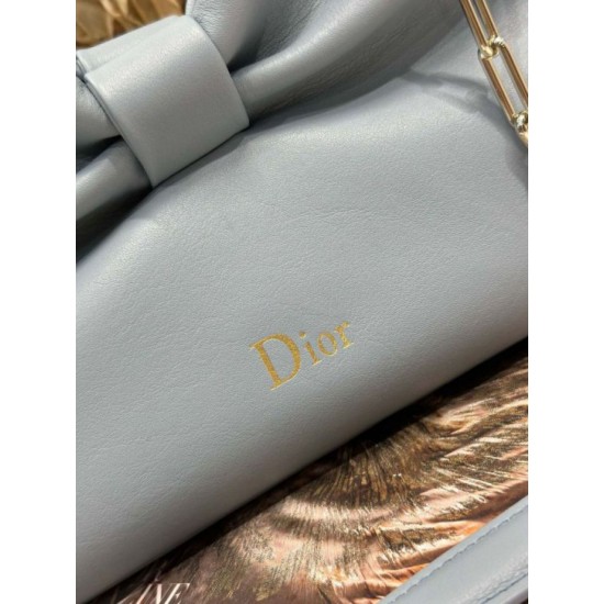 Replica Borsa Dior Bow con fiocco blu e metallo finitura oro False Online Repliche Borsa Dior Bow con fiocco blu e metallo finitura oro Imitazioni Outlet Italia