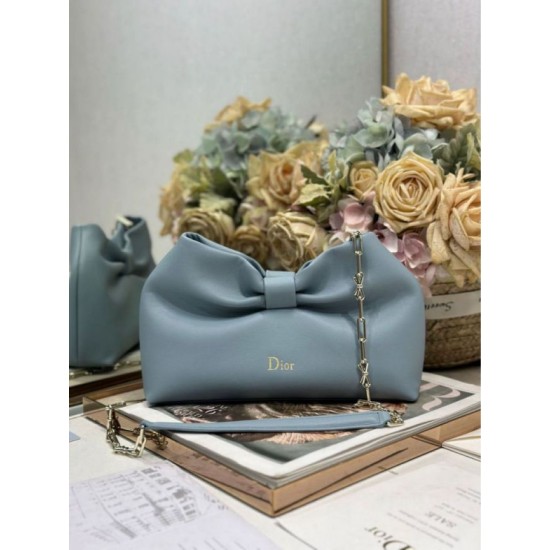 Replica Borsa Dior Bow con fiocco blu e metallo finitura oro False Online Repliche Borsa Dior Bow con fiocco blu e metallo finitura oro Imitazioni Outlet Italia