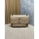 Repliche Borsa a tracolla vintage Niki media YSL Saint Laurent pelle cerata e oliata Albicocca Imitazioni Outlet Italia