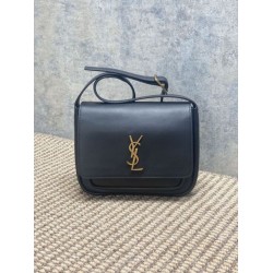 Repliche Borsa a tracolla YSL Saint Laurent Niki Besace grana nero Imitazioni Outlet Italia