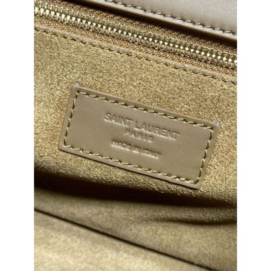 Repliche Borsa a tracolla YSL Saint Laurent Niki Besace marrone scamosciato  Imitazioni Outlet Italia