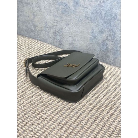 Repliche Borsa a tracolla YSL Saint Laurent Niki Besace grana Muschio leggero Imitazioni Outlet Italia