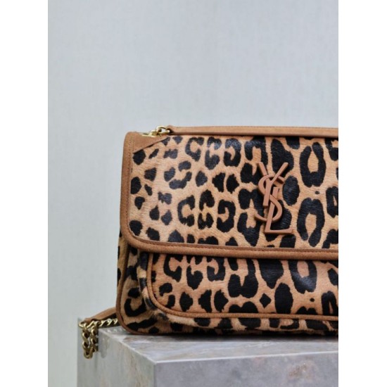 Replica Borsa Niki Chain Flap Bag media YSL Saint Laurent con stampa leopardata False Online Repliche Borsa Niki Chain Flap Bag media YSL Saint Laurent con stampa leopardata Imitazioni Outlet Italia