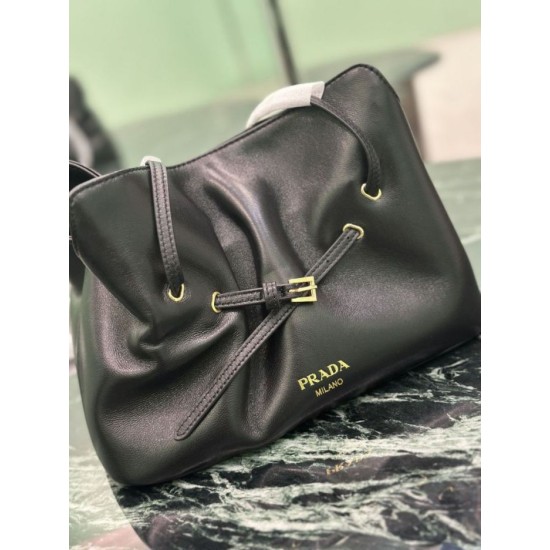 Replica Borsa a spalla Prada Dada piccola in nappa nera False Online Repliche Borsa a spalla Prada Dada piccola in nappa nera Imitazioni Outlet Italia