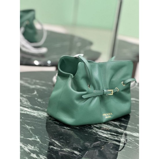 Repliche Borsa a spalla Prada Dada piccola in nappa verde Imitazioni Outlet Italia