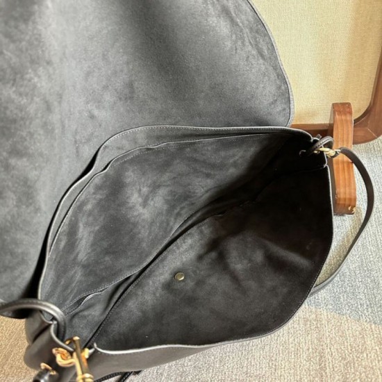 Repliche Borse Celine Halfmoon Soft Triomphe morbida pelle di agnello lucida Nera Imitazioni Outlet Italia