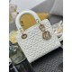 Repliche Borsa Dior Cannage Lucky Star Studded Mini Lady Dior con ciondoli D.I.O.R. Bianca Imitazioni Outlet Italia