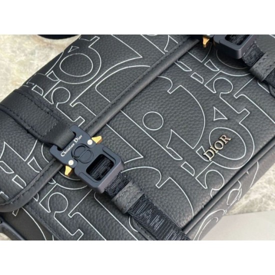 Repliche Borsa a tracolla Dior Hit The Road Dior Gravity Blu Navy Imitazioni Outlet Italia
