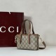 Repliche Gucci 855491 GG Emblem mini borsa marrone Imitazioni Outlet Italia