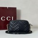 Repliche Gucci 855273 GG Marmont borsa piccola per fotocamera nera Imitazioni Outlet Italia
