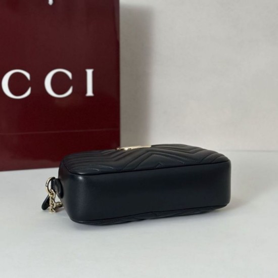 Repliche Gucci 855273 GG Marmont borsa piccola per fotocamera nera Imitazioni Outlet Italia