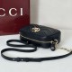 Repliche Gucci 855273 GG Marmont borsa piccola per fotocamera nera Imitazioni Outlet Italia