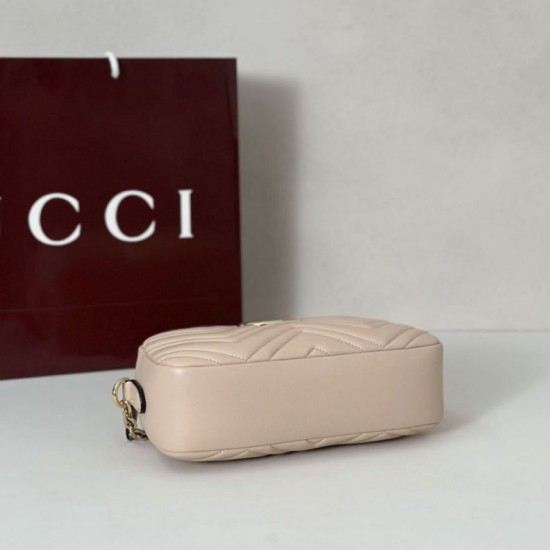 Repliche Gucci 855273 GG Marmont borsa piccola per fotocamera rosa Imitazioni Outlet Italia