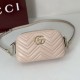 Repliche Gucci 855273 GG Marmont borsa piccola per fotocamera rosa Imitazioni Outlet Italia