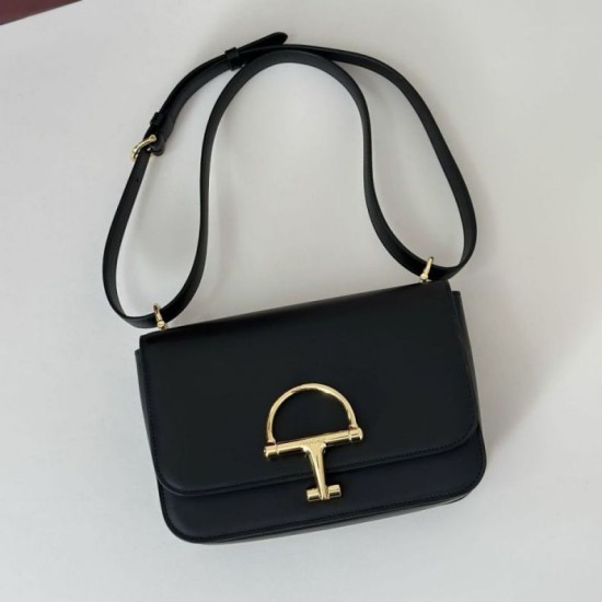 Repliche Borsa a tracolla piccola Siena Gucci 846705 Nero Imitazioni Outlet Italia