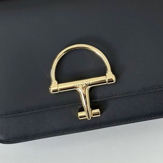 Repliche Borsa a tracolla piccola Siena Gucci 846705 Nero Imitazioni Outlet Italia