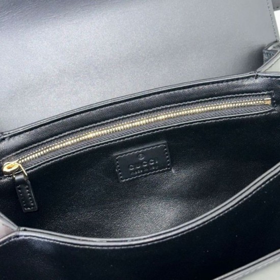 Repliche Borsa a tracolla piccola Siena Gucci 846705 Nero Imitazioni Outlet Italia