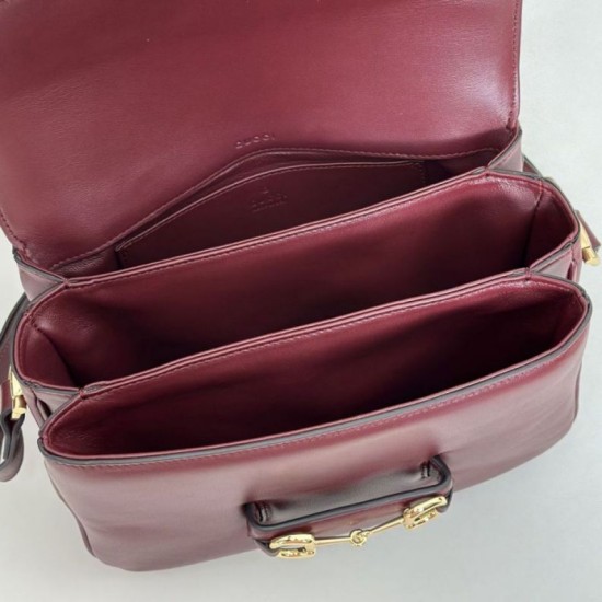 Repliche Borsa a tracolla piccola Gucci Horsebit 1955 Aura 847063 Borgogna Imitazioni Outlet Italia