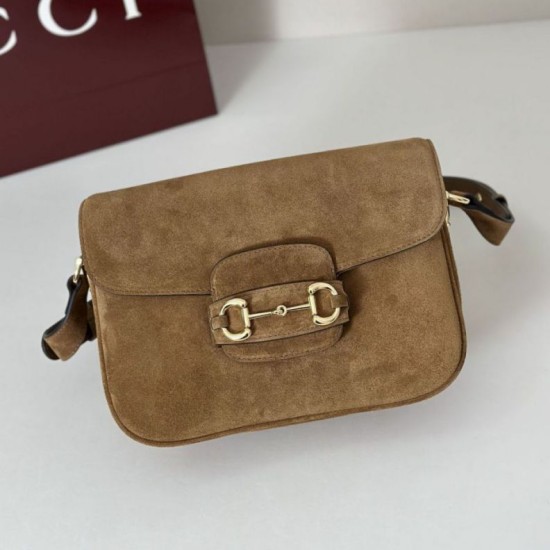 Repliche Borsa a tracolla piccola Gucci Horsebit 1955 Aura 847063 Pelle scamosciata Borgogna Imitazioni Outlet Italia