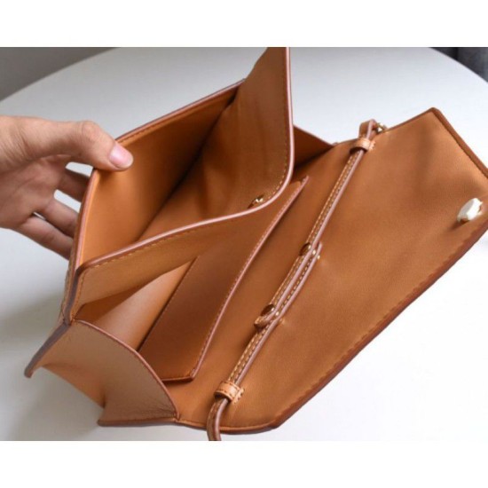 Replica Borsa Lola in pelle di agnello trapuntata a quadri arancione