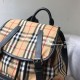 Replica Zaino Medium Men con motivo Vintage check e banda con icona