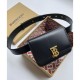 Replica Borsa da cintura con cintura nera Replica Borsa da cintura con cintura nera