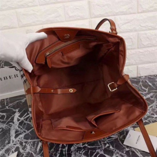 Replica Haymarket Check Tote Borse 8886 Marrone