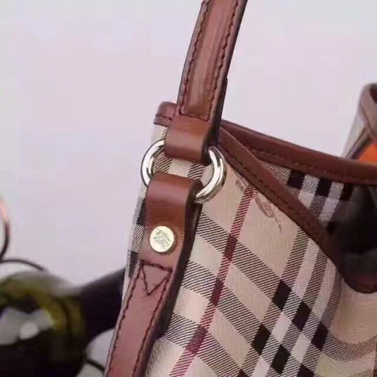 Replica Haymarket Check Tote Borse
