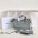 Replica Borsa da città Balenciaga Classic con bordo metallizzato azzurro