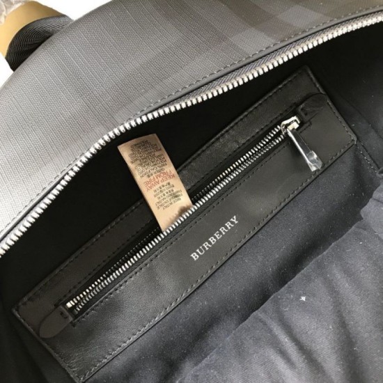 Replica Zaino Burberry motivo London check grafico
