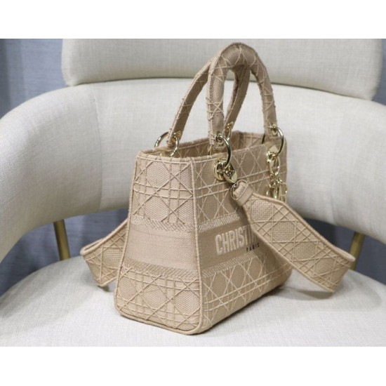 Replica Borsa a spalla ricamata Christian Dior Medium Lady D-Lite albicocca Replica Borsa a spalla ricamata Christian Dior Medium Lady D-Lite albicocca