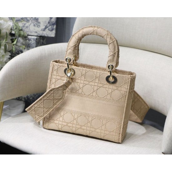 Replica Borsa a spalla ricamata Christian Dior Medium Lady D-Lite albicocca Replica Borsa a spalla ricamata Christian Dior Medium Lady D-Lite albicocca