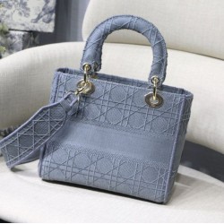 Replica Borsa a spalla ricamata Christian Dior Medium Lady D-Lite blu