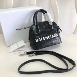 Replica Borsa a tracolla Balenciaga Ville XXS in pelle stampata coccodrillo nera