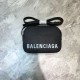 Replica Borsa per fotocamera piccola Balenciaga Everyday Pelle di vitello pieno fiore nera
