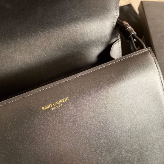 Replica Borsa media Cassandra YSL Saint Laurent nera
