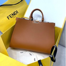 Replica Borsa piccola Peekaboo X-Tote Light Coffee