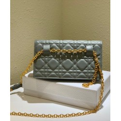 Replica Christian Dior Caro Marsupio Con Borsa A Catena Grigio Replica Christian Dior Caro Marsupio Con Borsa A Catena Grigio