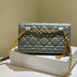 Replica Christian Dior Caro Marsupio Con Borsa A Catena Grigio