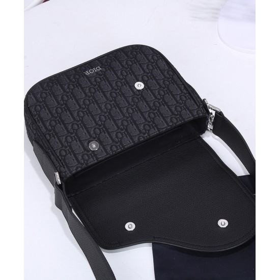 Replica Borsa messenger Christian Dior Mini Saddle nera