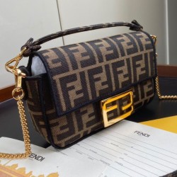 Replica Borsa Mini Baguette in Tessuto 8BS0171 Caffè