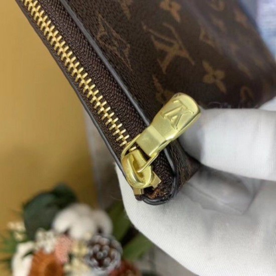 Replica Etui Voyage MM Monogram Canvas M44499